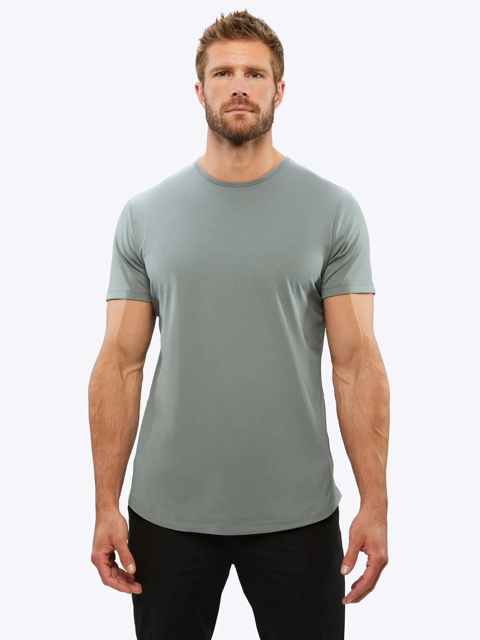 Cuts AO Curve-Hem Tee