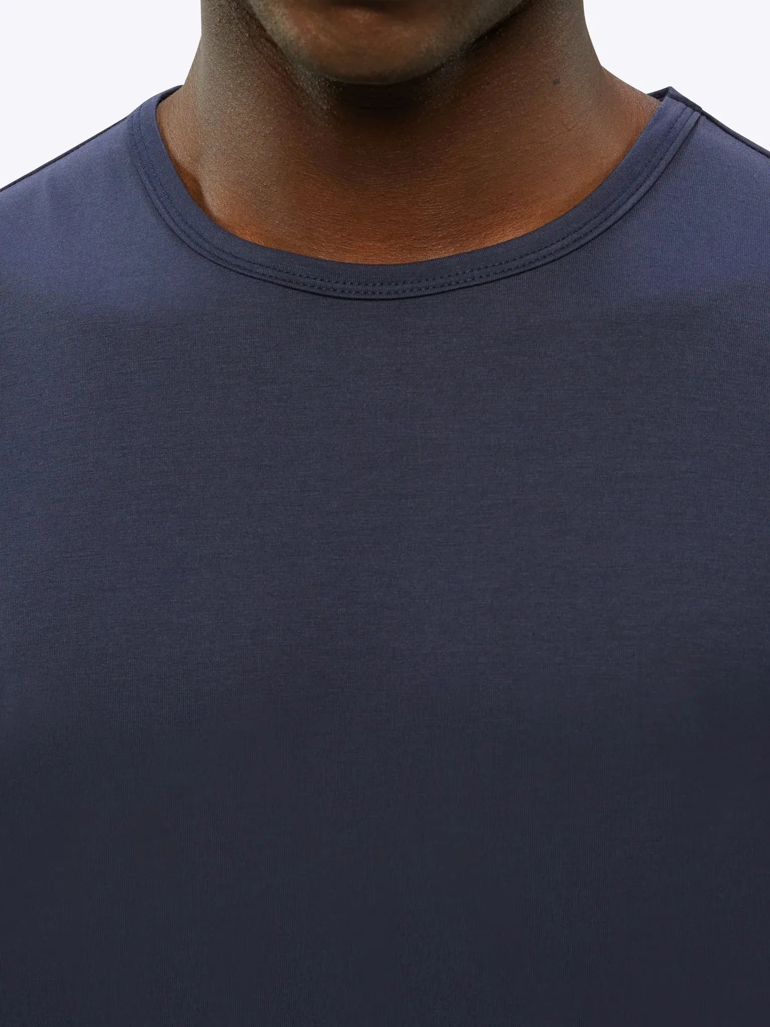 Cuts AO Curve-Hem Tee