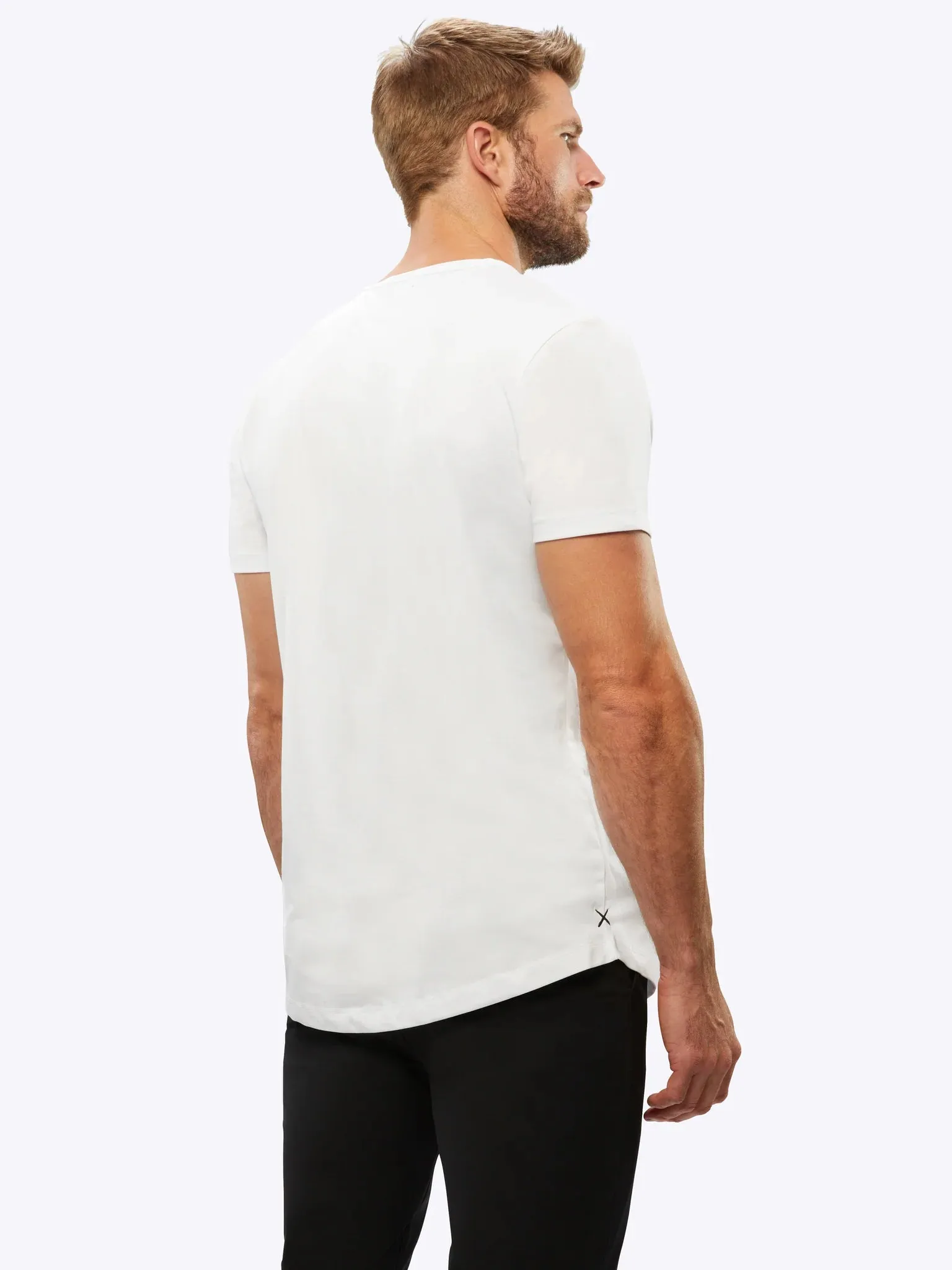 Cuts AO Curve-Hem Tee