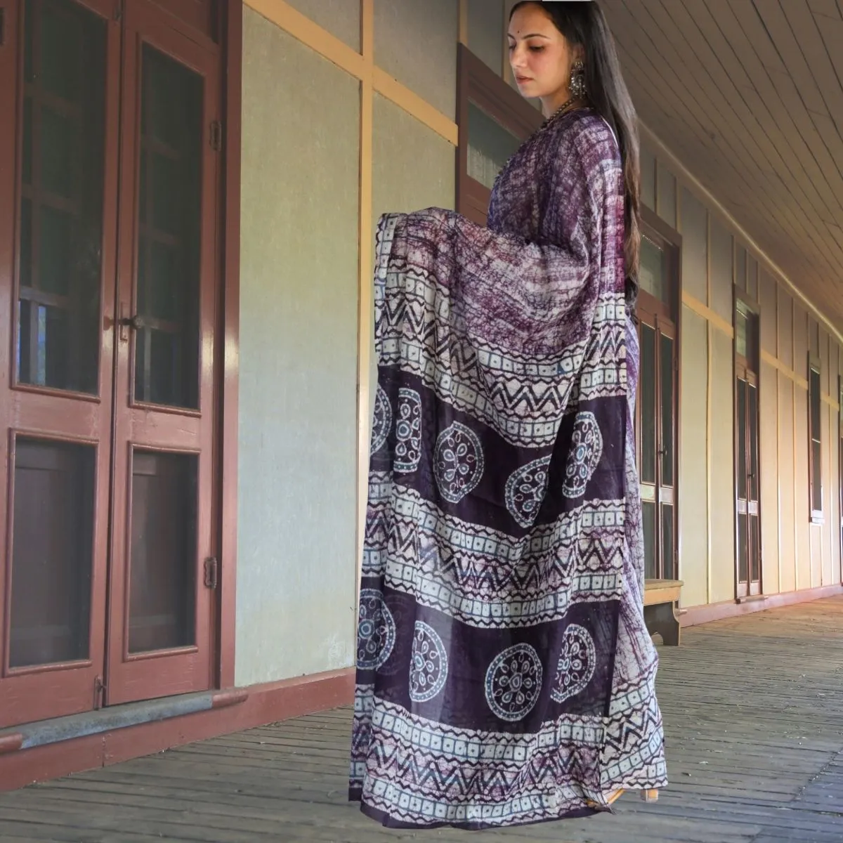 Plum Muslin Saree | Artistic Batik Printing | Office Wear | Soft Cotton
