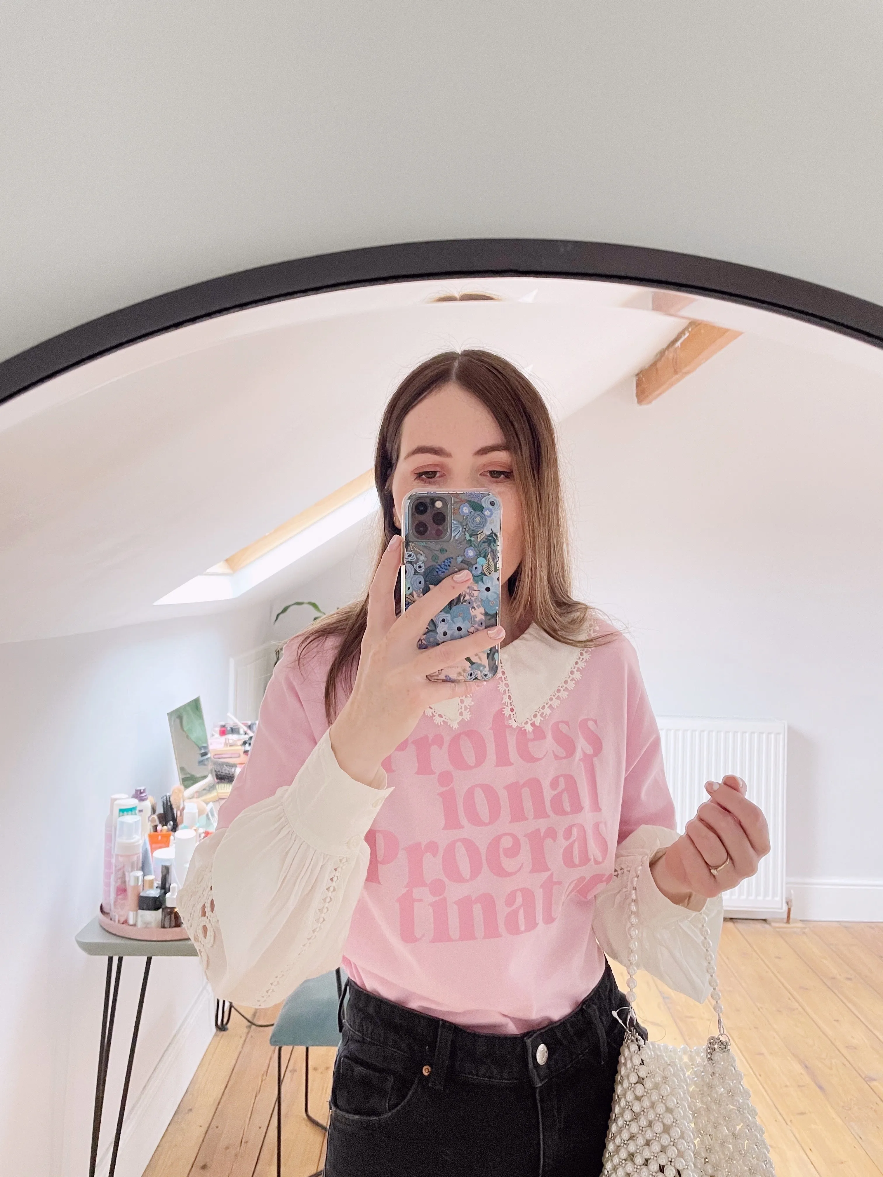Professional Procrastinator - Unisex Fit T-Shirt