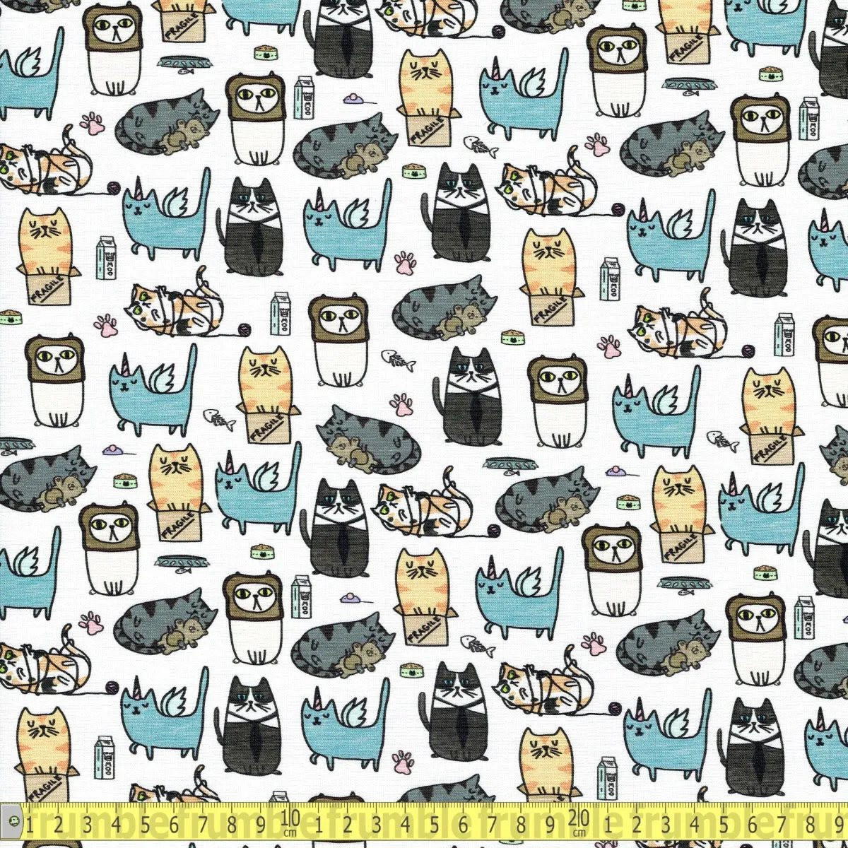 Timeless Treasures - Silly Kitties - White